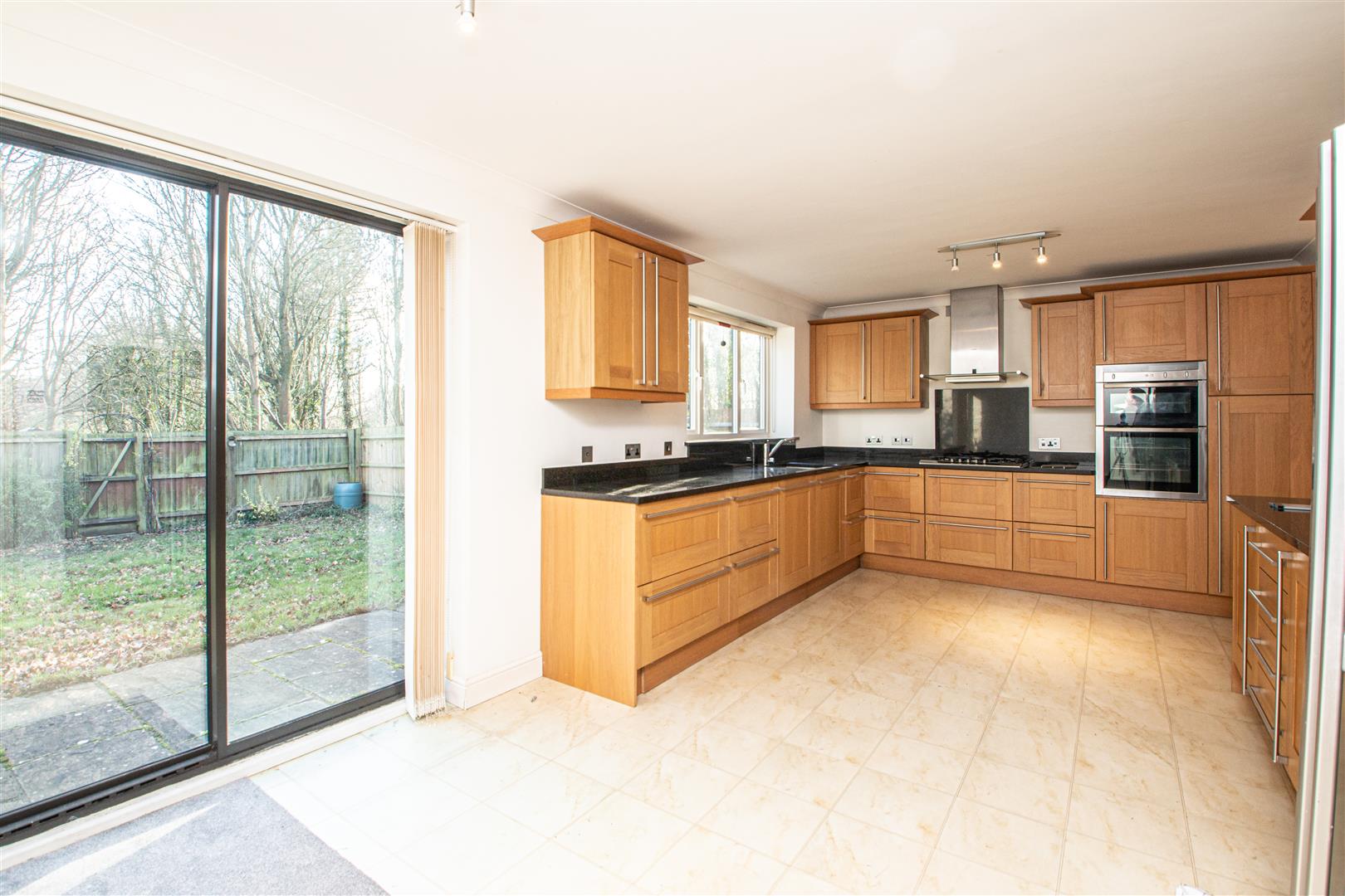 5 bed property in Lawson Place, Milton Keynes